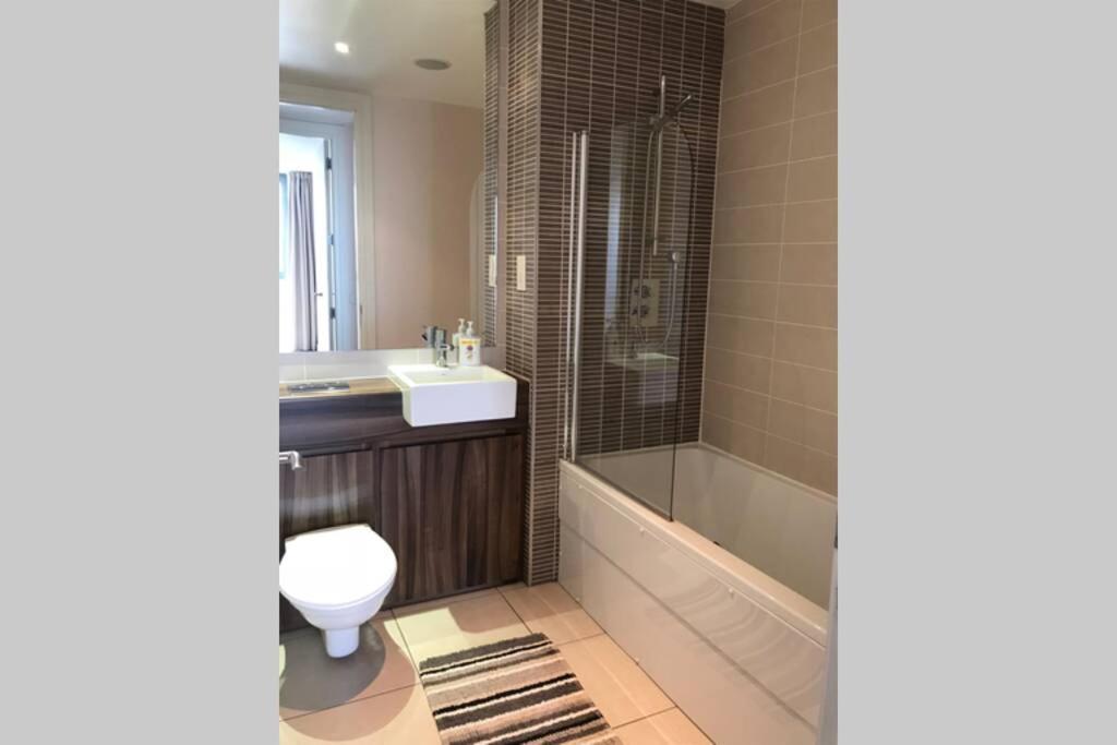 Benji & Milos Apartments Белфаст Екстериор снимка