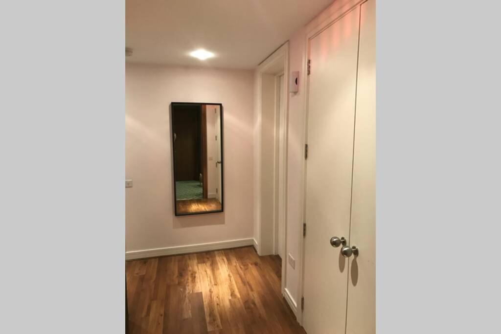Benji & Milos Apartments Белфаст Екстериор снимка