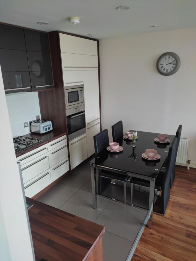 Benji & Milos Apartments Белфаст Екстериор снимка